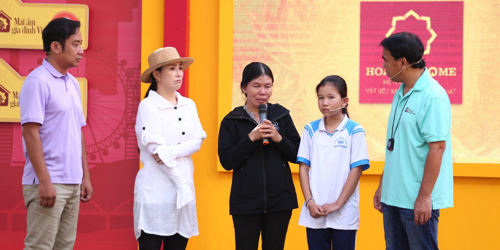 Mái ấm gia đình Việt: Quyền Linh gặp Đình Hiếu, khẳng định không phải ai cũng có thể dẫn chương trình về thiện nguyện 