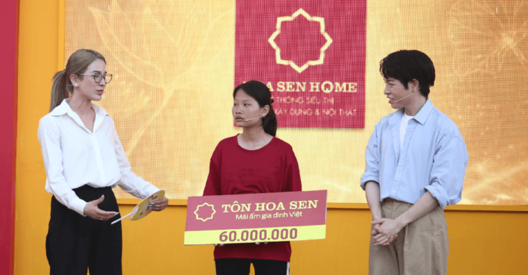 Đức Phúc 3 lần đồng hành cùng Mái ấm gia đình Việt, tặng hơn nửa tỷ đồng cho các em nhỏ mồ côi