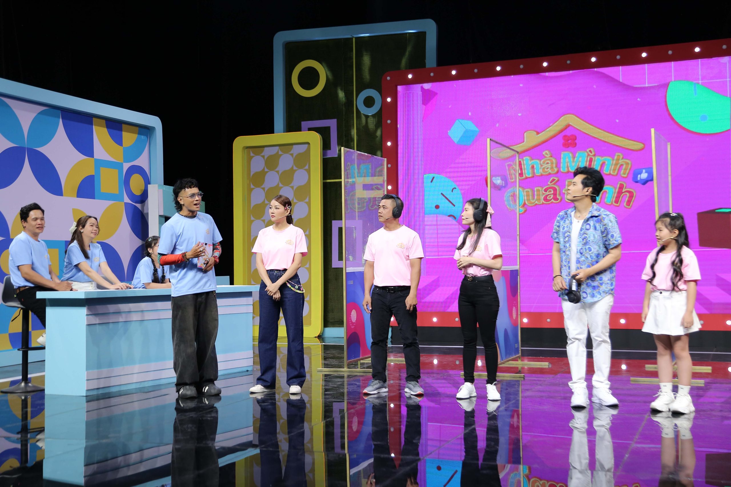 Nhà mình quá đỉnh: MC Hồng Phúc, Diễm Phương chào thua trước vựa muối Hoàng Phi