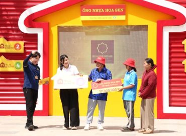 Nguyễn Quang Dũng và Hoàng Yến Chibi góp sức mang về 100 triệu đồng cho các em nhỏ mồ côi