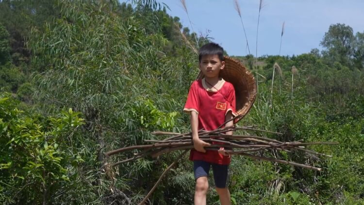 Diễn viên Thu Quỳnh và ca sĩ JayKii góp sức mang về hơn 100 triệu đồng cho các em nhỏ mồ côi