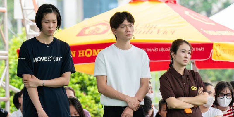 Tuấn Cry kể về tuổi thơ sớm mất cha, từng giận mẹ vì bận rộn công việc