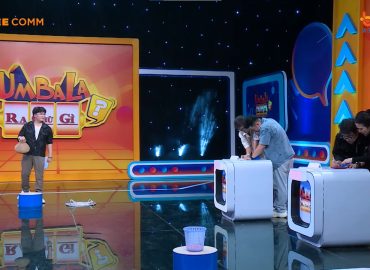 Úm Ba La Ra Chữ Gì?: MC Đại Nghĩa “nhột” vì một phát ngôn về ngoại hình