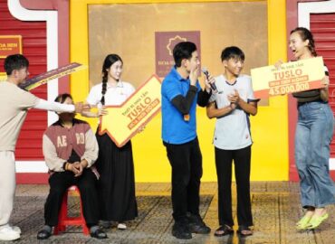 Mái ấm gia đình Việt: Hoàng Hải, Mai Ngô góp sức mang về 95 triệu đồng cho các em nhỏ mồ côi