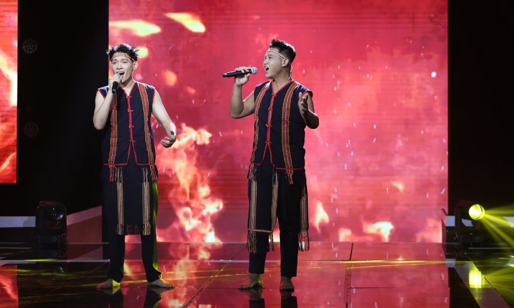 “Tỏa Sáng Ước Mơ” mùa 4: Lâm Hùng bối rối vì phải sửa điểm 3 lần, Top 12 lộ diện đầy kịch tính