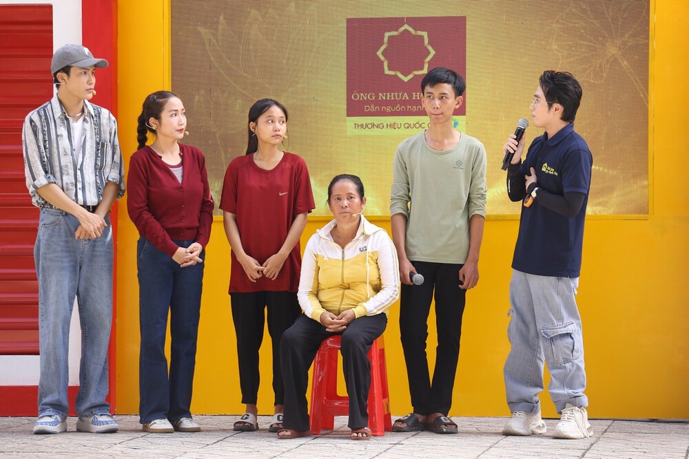 Huỳnh Lập làm thơ, Tiêu Minh Phụng hát cải lương để kêu gọi quyên góp ủng hộ các em nhỏ mồ côi