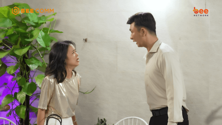 Lằn Ranh Cảm Xúc Bị giám đốc chia tay sau thời gian ngoại tình,cô gái trả thù bằng việc hạ độc vợ con tình nhân