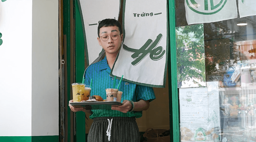 Diễn viên Hải Triều hài lòng với cuộc sống vừa theo đuổi nghệ thuật vừa kinh doanh quán cafe