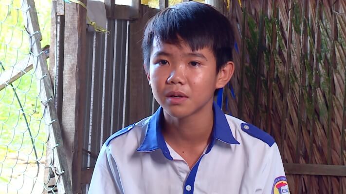 Ốc Thanh Vân, Huỳnh Lập và Tiêu Minh Phụng rơi nước mắt trước nghị lực các em nhỏ mồ côi