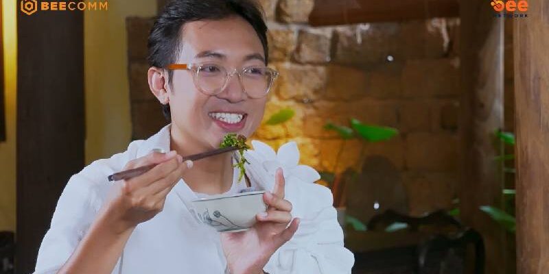 Quán ăn hạnh phúc: Năm Chà và Hỷ Khí Dương Dương thích thú với quán ăn đậm chất nông thôn Việt xưa tại TP.HCM