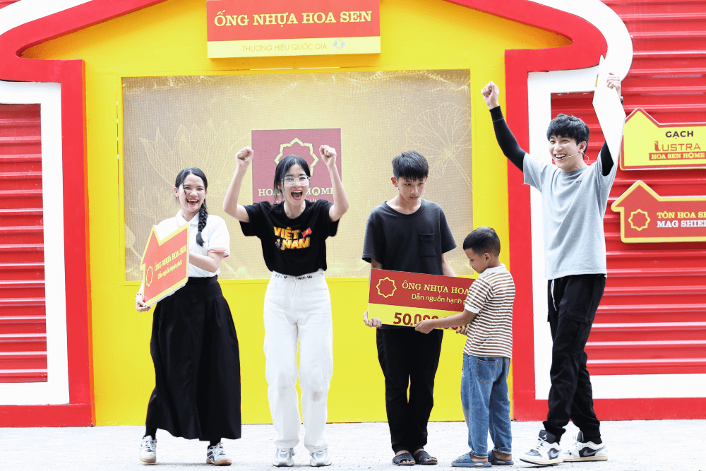 “Mái ấm gia đình Việt” lần đầu đến Hà Nội: Lan tỏa yêu thương, thắp sáng hy vọng cho trẻ mồ côi miền Bắc