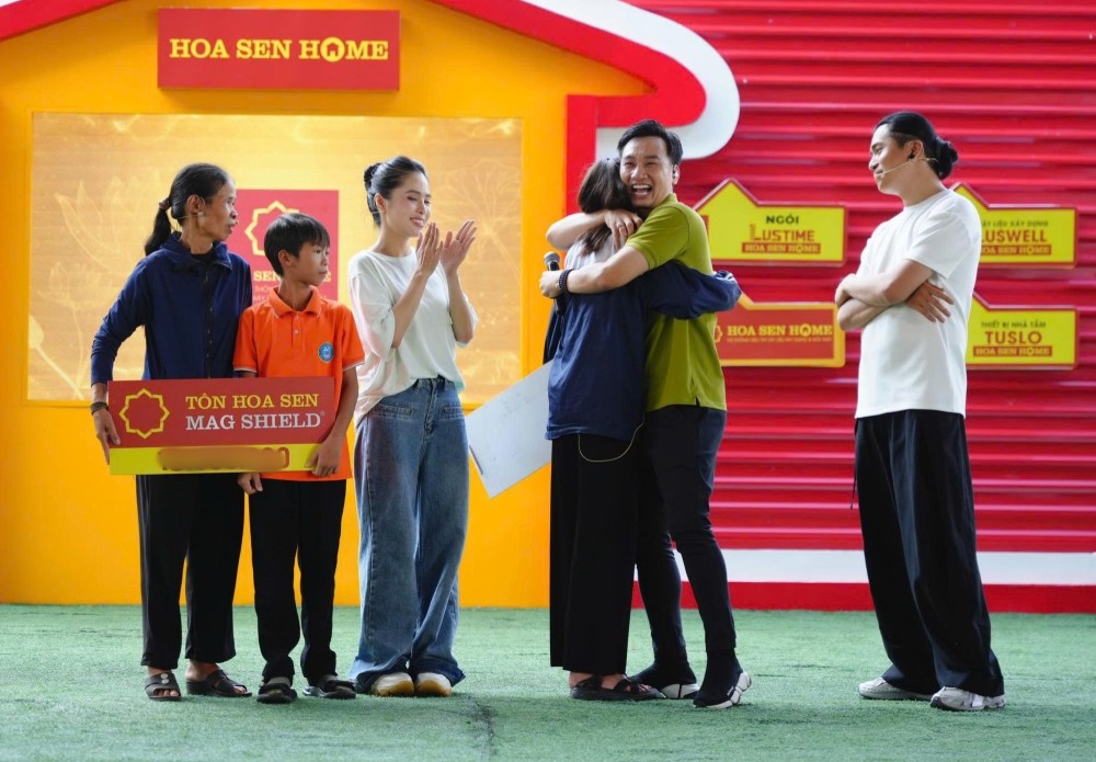 Mái ấm gia đình Việt trao hơn 1,5 tỷ đồng trong lần đầu tiên ghi hình tại Thủ đô Hà Nội