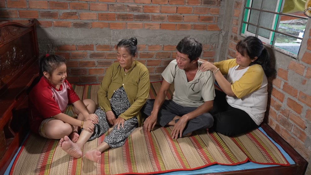 Lương Bích Hữu khẳng định không sợ mất hình tượng khi tham gia “Mái ấm gia đình Việt”