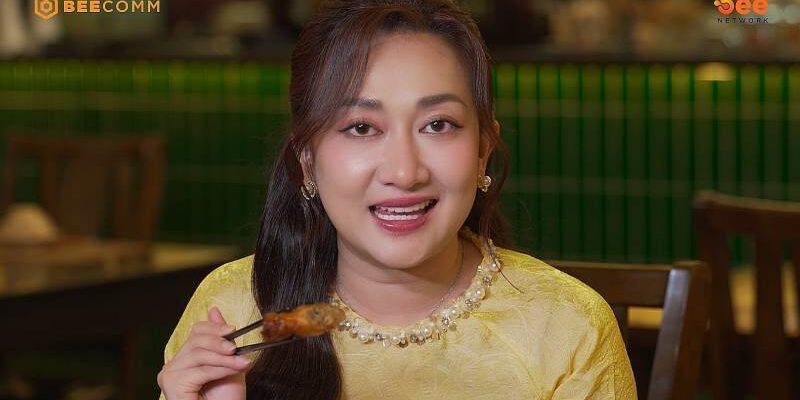 Quán ăn hạnh phúc tập 43: Phương Lan và Bảo Bảo hào hứng khám phá “Mâm cỗ Bát Tràng”