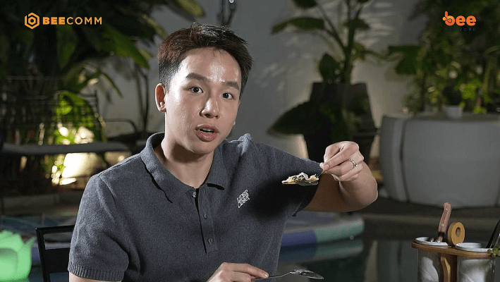 Kan Hy và Năm Chà thích thú check-in không gian sang trọng, hào hứng khám phá ẩm thực Ý