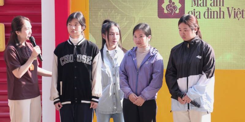 MC Thanh Thảo, Hằng BingBoong và Nguyễn Đình Triệu xót xa người phụ nữ gồng gánh nuôi 2 con sau khi chồng mất