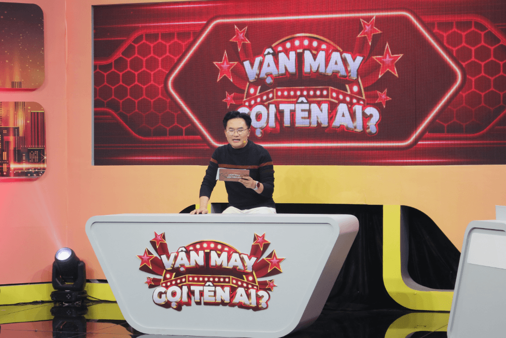 “Vận May Gọi Tên Ai” tập 4 Lê Minh Thành vượt mặt Xuân Tiến ẵm trọn 100 triệu đồng