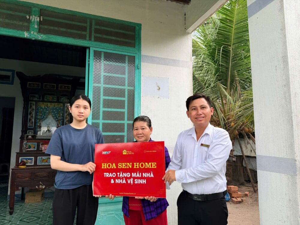 Song Luân, Anh Tú, Đỗ Nhật Hoàng hội ngộ tại “Mái ấm gia đình Việt” ghi hình tại TP.HCM