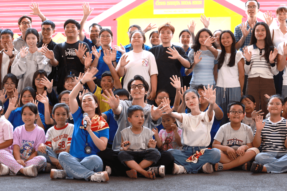 Hơn 2,6 tỷ đồng được trao sau 3 ngày ghi hình “Mái ấm gia đình Việt” tại TP.HCM