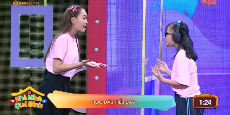 Gia đình sở hữu “gen sinh đôi” nhiều đời khiến MC Dương Hồng Phúc và Diễm Phương phải trầm trồ