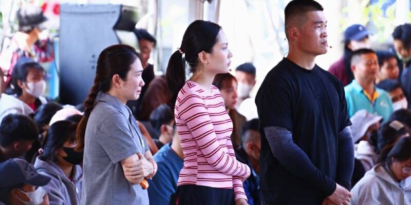 Thanh Thảo, Mai Phương, Trương Đình Hoàng nghẹn lòng trước nghị lực của các em nhỏ kém may mắn