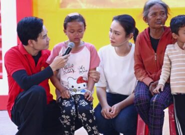 MC Dương Hồng Phúc, ca sĩ Khải Đăng và á hậu Thủy Tiên xót xa trước cô bé 10 tuổi quá hiểu chuyện 
