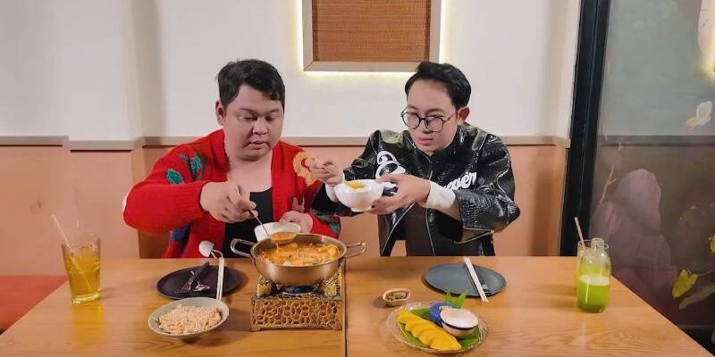 Quán ăn hạnh phúc tập 55: Bảo Bảo và Năm Chà thích thú khám phá ẩm thực Thái giữa lòng TP.HCM