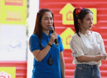 Thanh Thảo, LyLy và Vĩnh Đam nghẹn ngào trước tuổi thơ thiếu vắng cha mẹ của những em nhỏ lớn lên trong vòng tay bà ngoại
