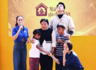 Ốc Thanh Vân, GiGi Hương Giang và Hưng Nguyễn nghẹn lòng trước cô bé 16 tuổi nghỉ học, thay cha mẹ nuôi hai em nhỏ mồ côi 