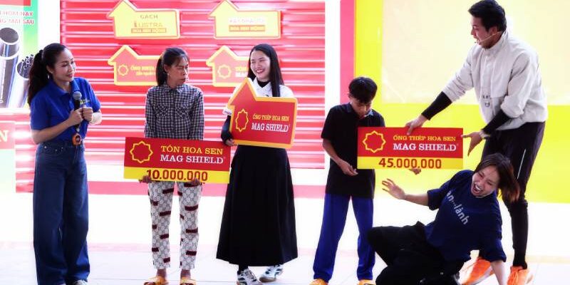 Hơn 200 triệu đồng được trao cho các em nhỏ có hoàn cảnh khó khăn trong Mái ấm gia đình Việt - Tập 187