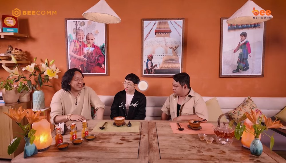 Quán ăn hạnh phúc tập 54 Năm Chà và Bảo Bảo thích thú khám phá ẩm thực Tây Tạng giữa lòng TP.HCM