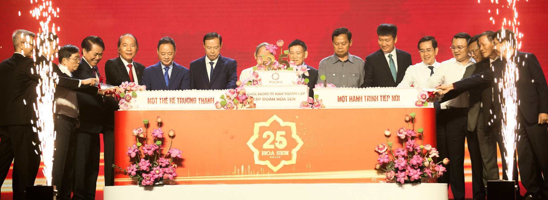 Lễ kỷ niệm 25 năm thành lập Tập đoàn Hoa Sen