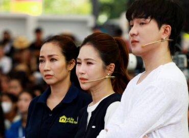 Cha mất thị lực, mẹ bị K máu, cô bé vẫn nỗ lực học tập khiến Ốc Thanh Vân, Hương Tràm cảm phục 