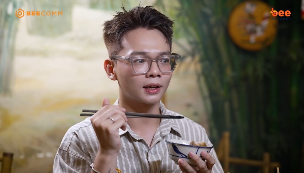 Quán ăn hạnh phúc, Vũ Thu Phương, Năm Chà, Nam Khánh