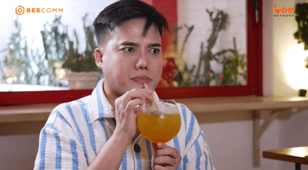 Quán ăn hạnh phúc tập 72 Năm Chà, Duy Khương “du lịch” Tây Ban Nha qua những món ngon giữa lòng TP.HCM