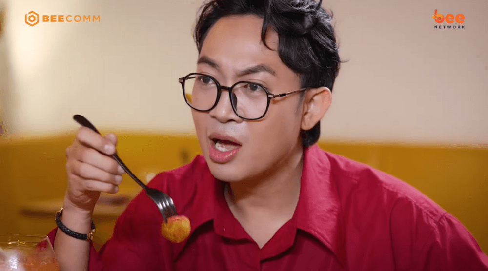 Quán ăn hạnh phúc tập 72 Năm Chà, Duy Khương “du lịch” Tây Ban Nha qua những món ngon giữa lòng TP.HCM