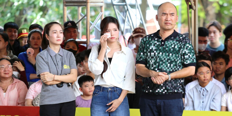 Tiến Luật, DatKaa, Sam xúc động trước nghị lực của những em nhỏ tại Mái ấm gia đình Việt